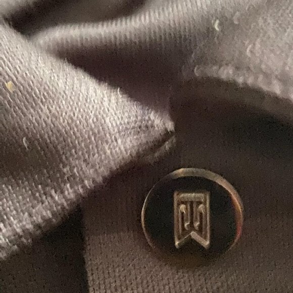 TIGER  WOOD  NIKE  POLO  SHIRT   SIZE  XL. - Picture 4 of 4